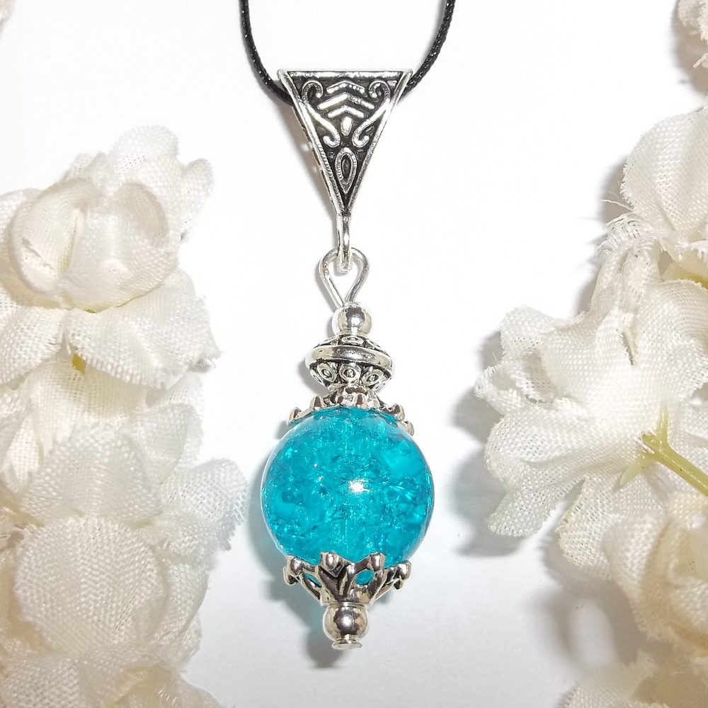 Turquoise Blue Necklace Adjustable Length NWT 5010